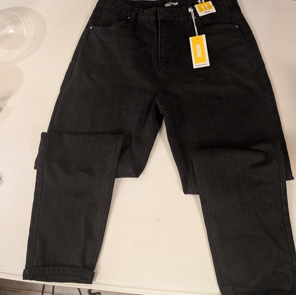Black Mom high rise jeans size 11